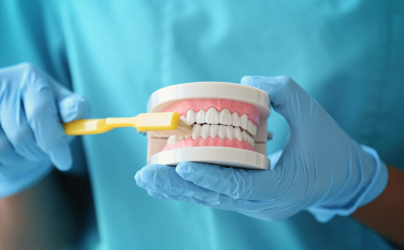 Całościowe leczenie dentystyczne – odkryj ścieżkę do zdrowego i uroczego uśmiechu.